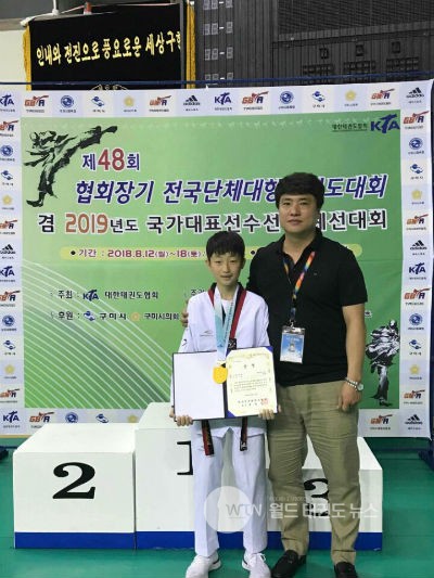 ▲ 방서현 선수(사진 왼쪽)와 오지훈(사진 오른쪽) 부천 부흥중 코치